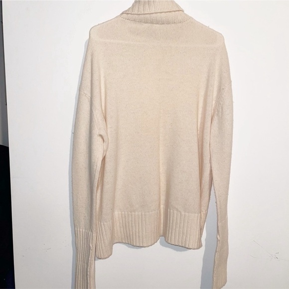 Moth Anthro Cream Wool Turtle Neck Sweater XSP - Picture 2 of 5